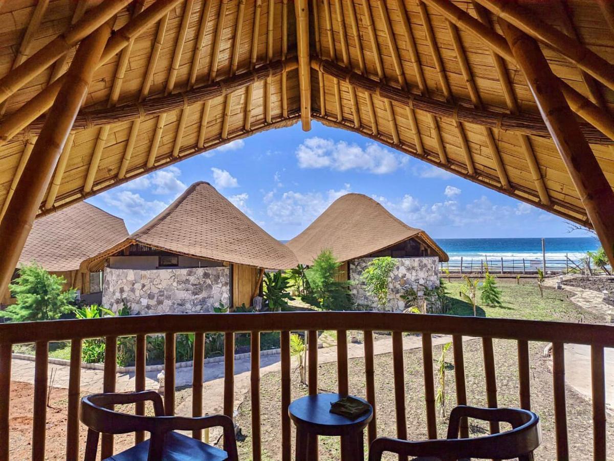 Tanoma Sumba Hotel Maujawa Exterior foto