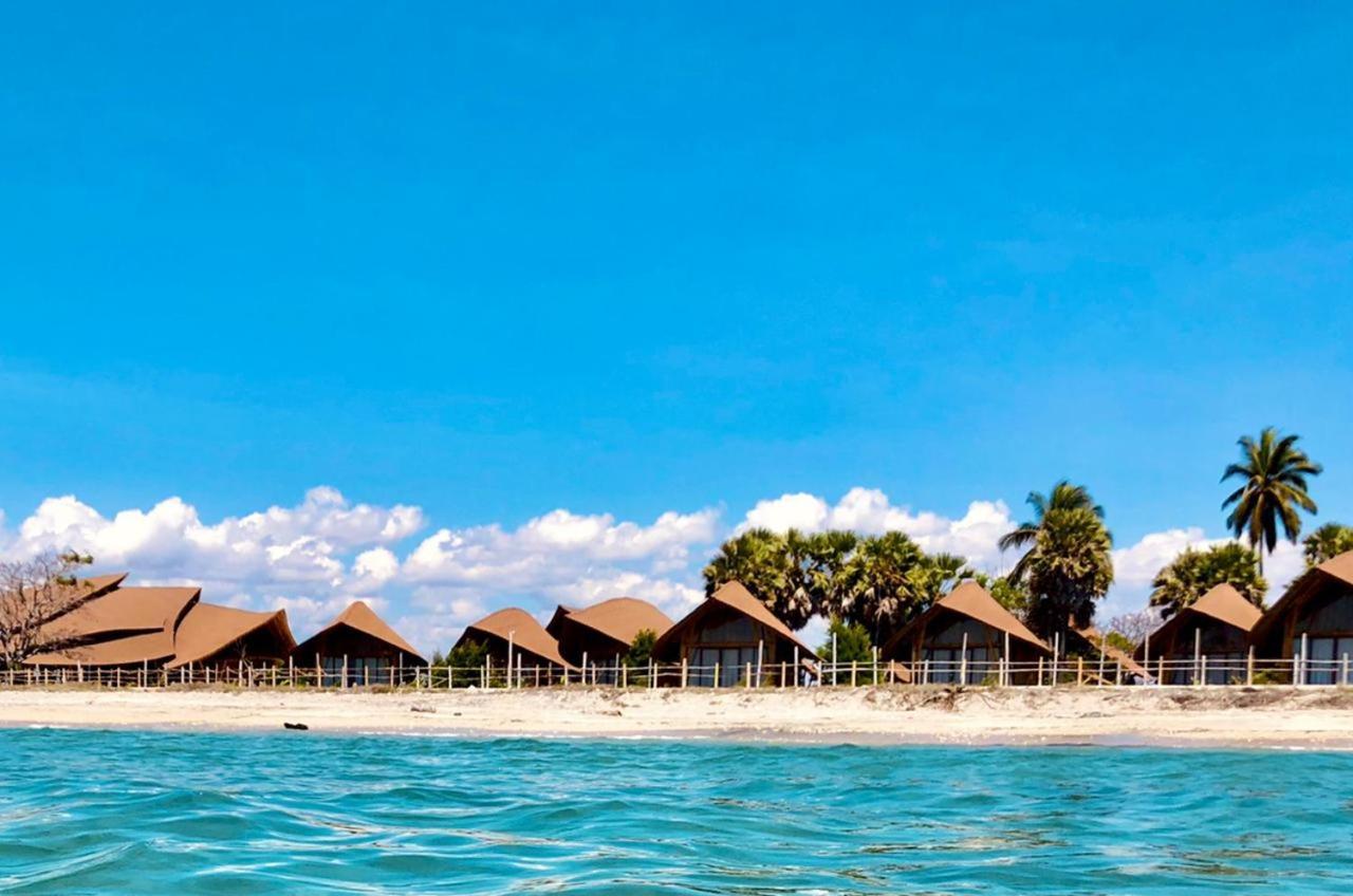 Tanoma Sumba Hotel Maujawa Exterior foto